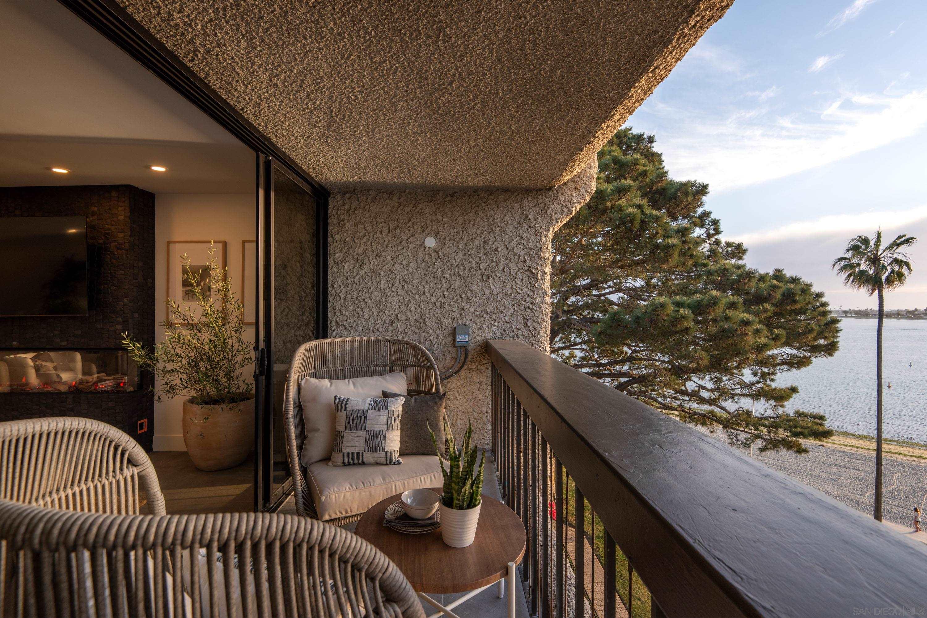 Detail Gallery Image 34 of 56 For 3940  Gresham St  #251,  San Diego,  CA 92109 - 2 Beds | 2 Baths