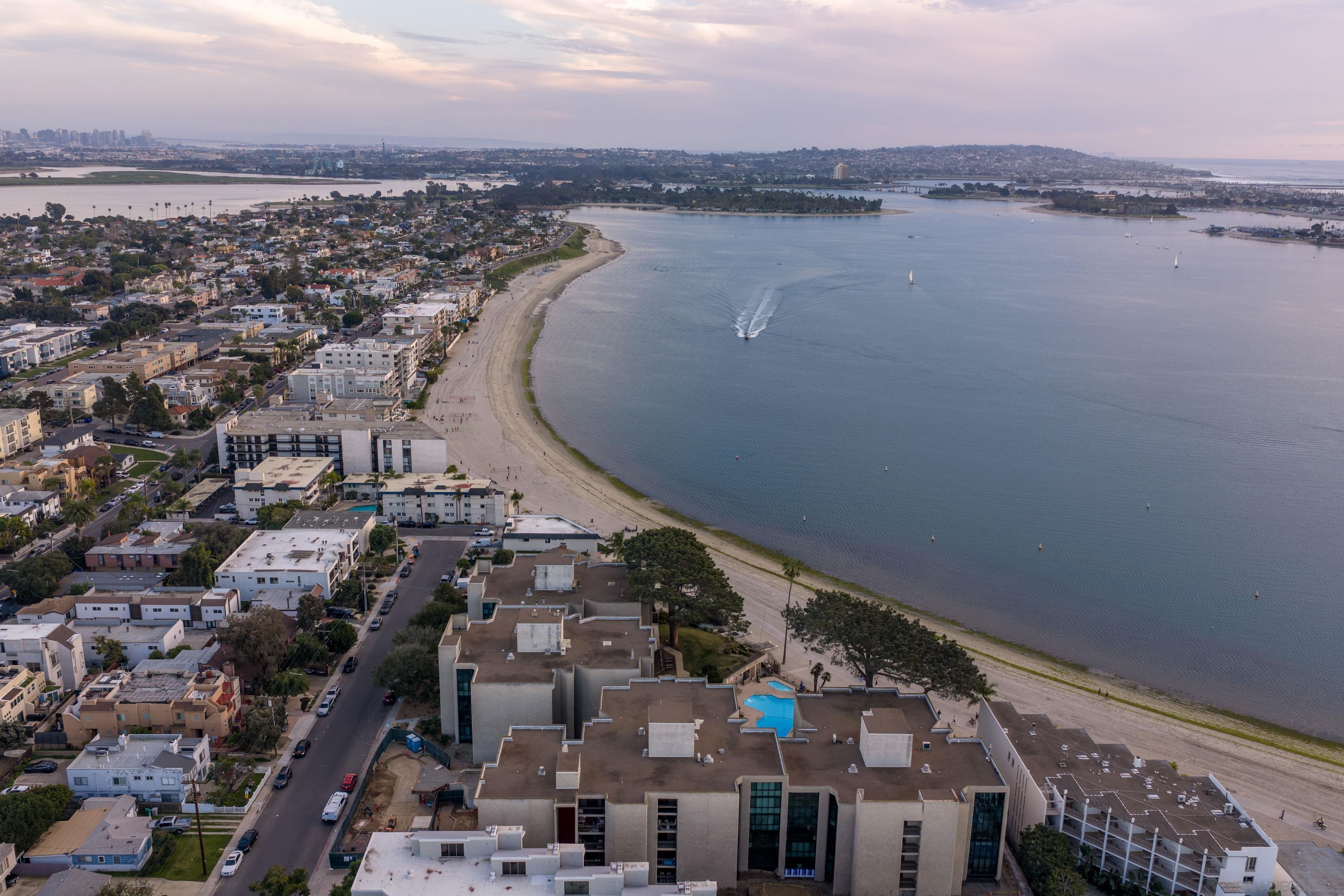 Detail Gallery Image 53 of 56 For 3940  Gresham St  #251,  San Diego,  CA 92109 - 2 Beds | 2 Baths