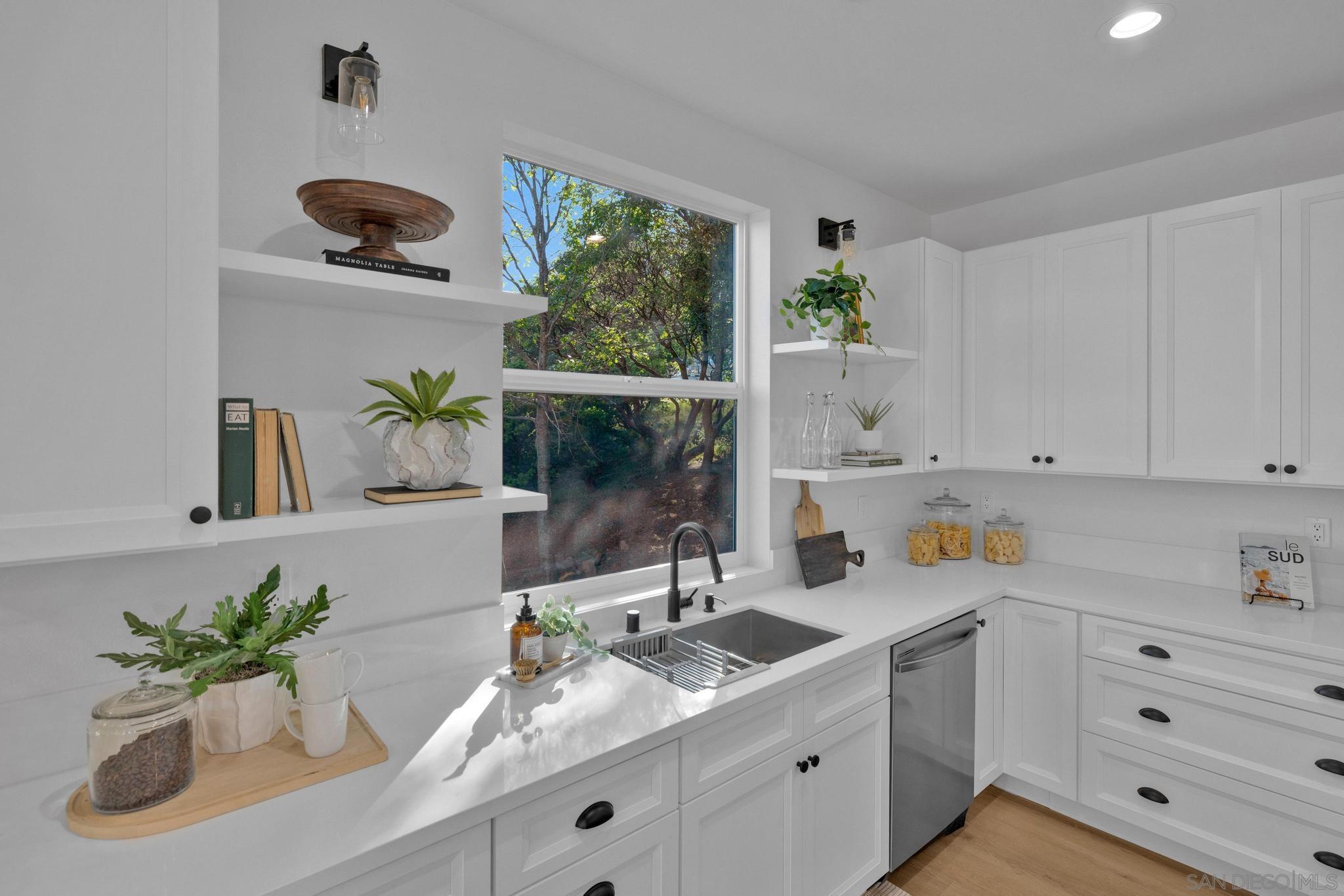 Detail Gallery Image 14 of 65 For 2396  Cape Horn Ave, Julian,  CA 92036 - 3 Beds | 2/1 Baths