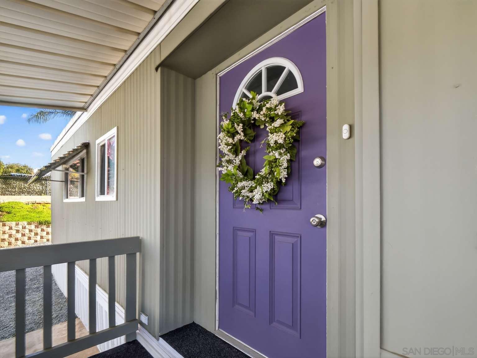 Detail Gallery Image 4 of 33 For 1351  Pepper Dr  Spc 62,  El Cajon,  CA 92021 - 2 Beds | 2 Baths