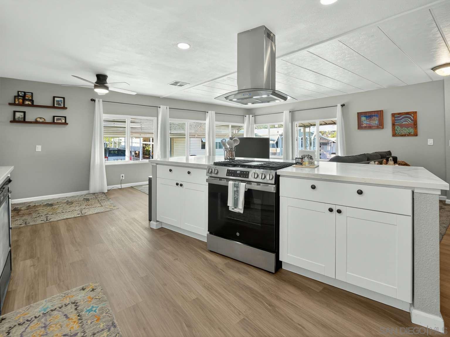 Detail Gallery Image 6 of 33 For 1351  Pepper Dr  Spc 62,  El Cajon,  CA 92021 - 2 Beds | 2 Baths