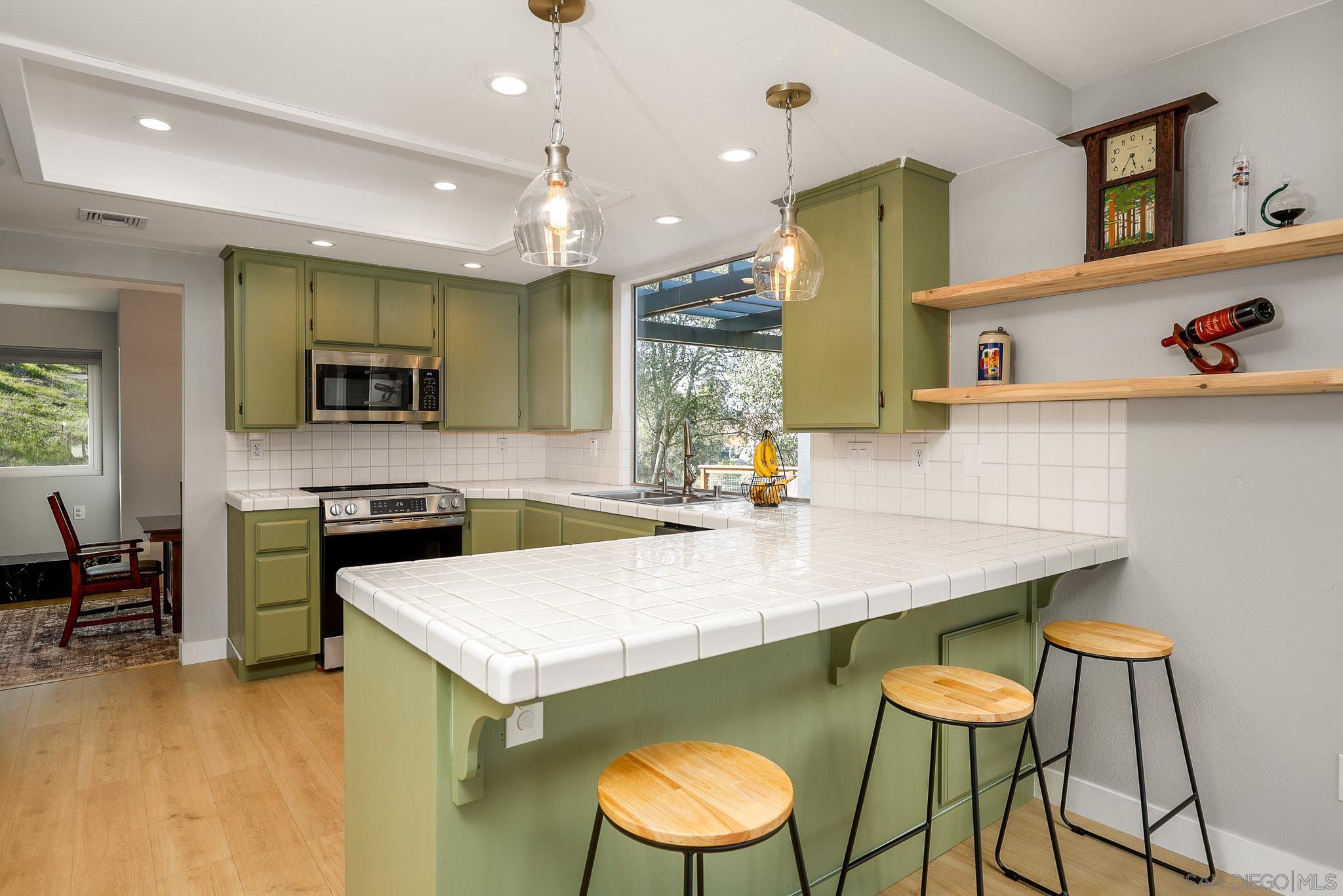 Detail Gallery Image 14 of 49 For 1392  Nancy Lee Ln, Alpine,  CA 91901 - 4 Beds | 2 Baths