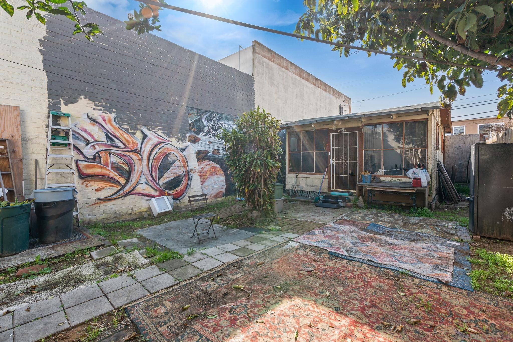 Detail Gallery Image 8 of 12 For 4975  Newport Ave., San Diego,  CA 92107 - – Beds | – Baths