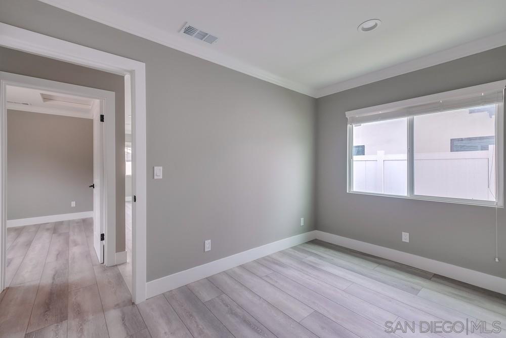 Detail Gallery Image 23 of 26 For 2476/2478  Coolidge Ave, Los Angeles,  CA 90064 - – Beds | – Baths