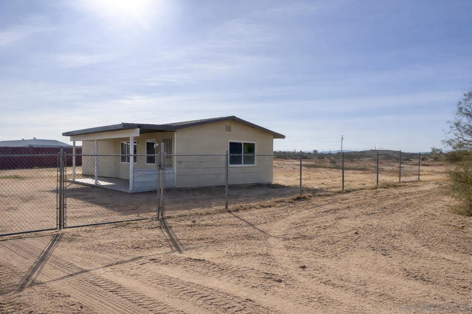 Detail Gallery Image 11 of 11 For 2787  Shawnee Trl, Landers,  CA 92285 - 1 Beds | 1 Baths