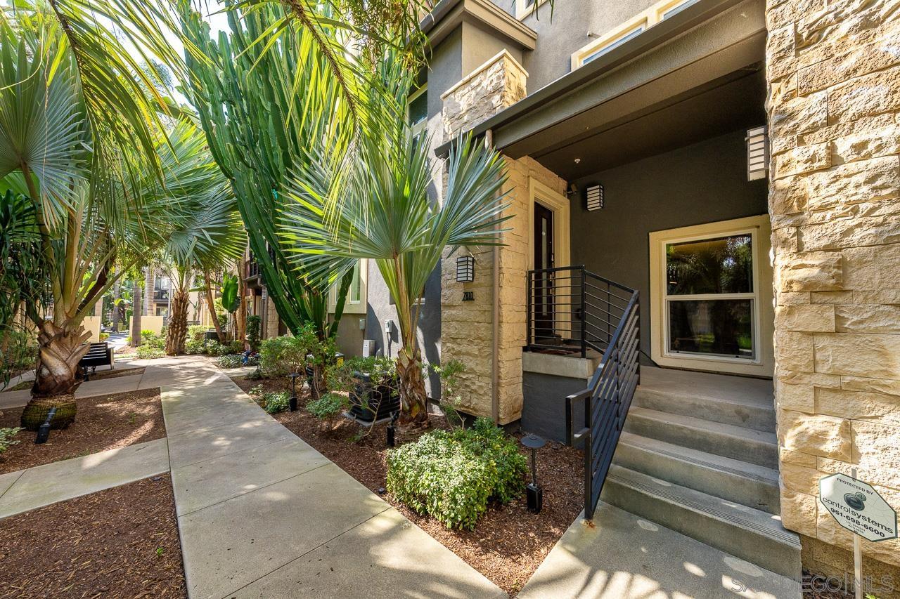 Detail Gallery Image 2 of 59 For 7810  Inception Way, San Diego,  CA 92108 - 3 Beds | 3/1 Baths