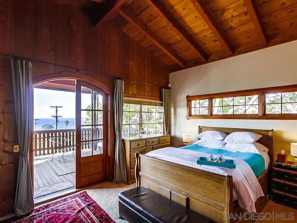 Detail Gallery Image 24 of 45 For 940  Highland Avenue, Del Mar,  CA 92014 - 4 Beds | 3 Baths