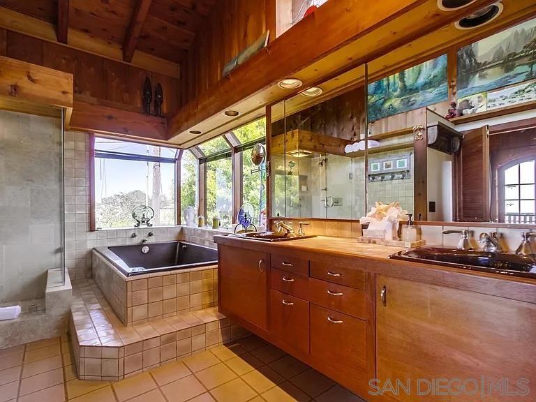 Detail Gallery Image 29 of 45 For 940  Highland Avenue, Del Mar,  CA 92014 - 4 Beds | 3 Baths