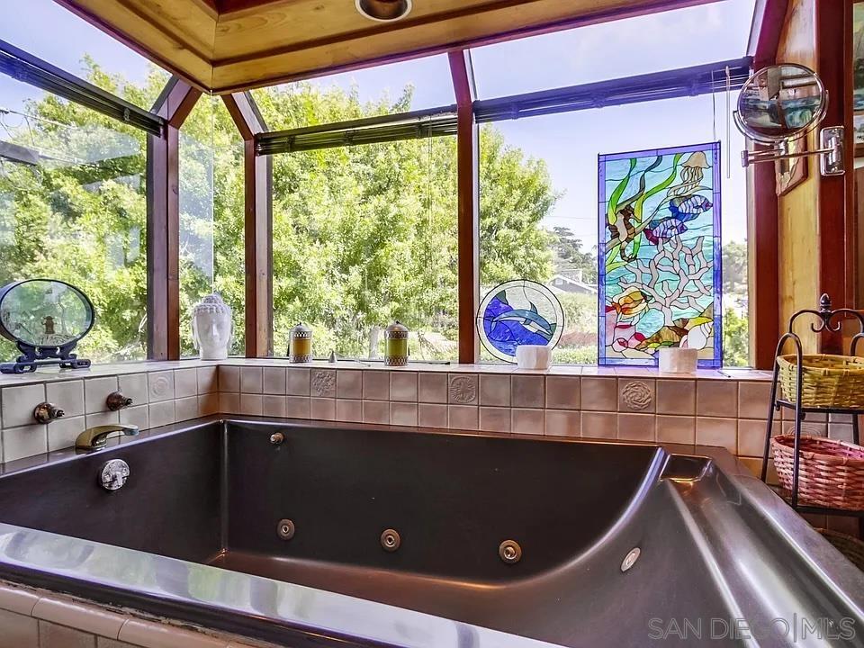 Detail Gallery Image 31 of 45 For 940  Highland Avenue, Del Mar,  CA 92014 - 4 Beds | 3 Baths