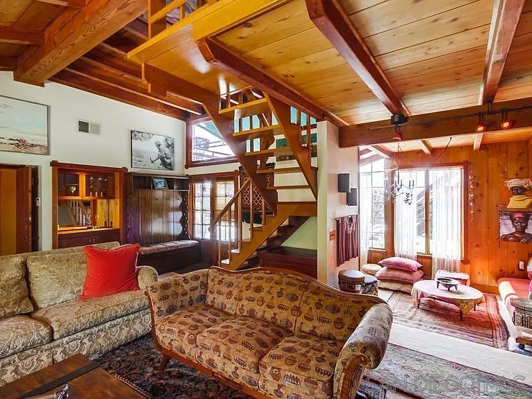 Detail Gallery Image 7 of 45 For 940  Highland Avenue, Del Mar,  CA 92014 - 4 Beds | 3 Baths