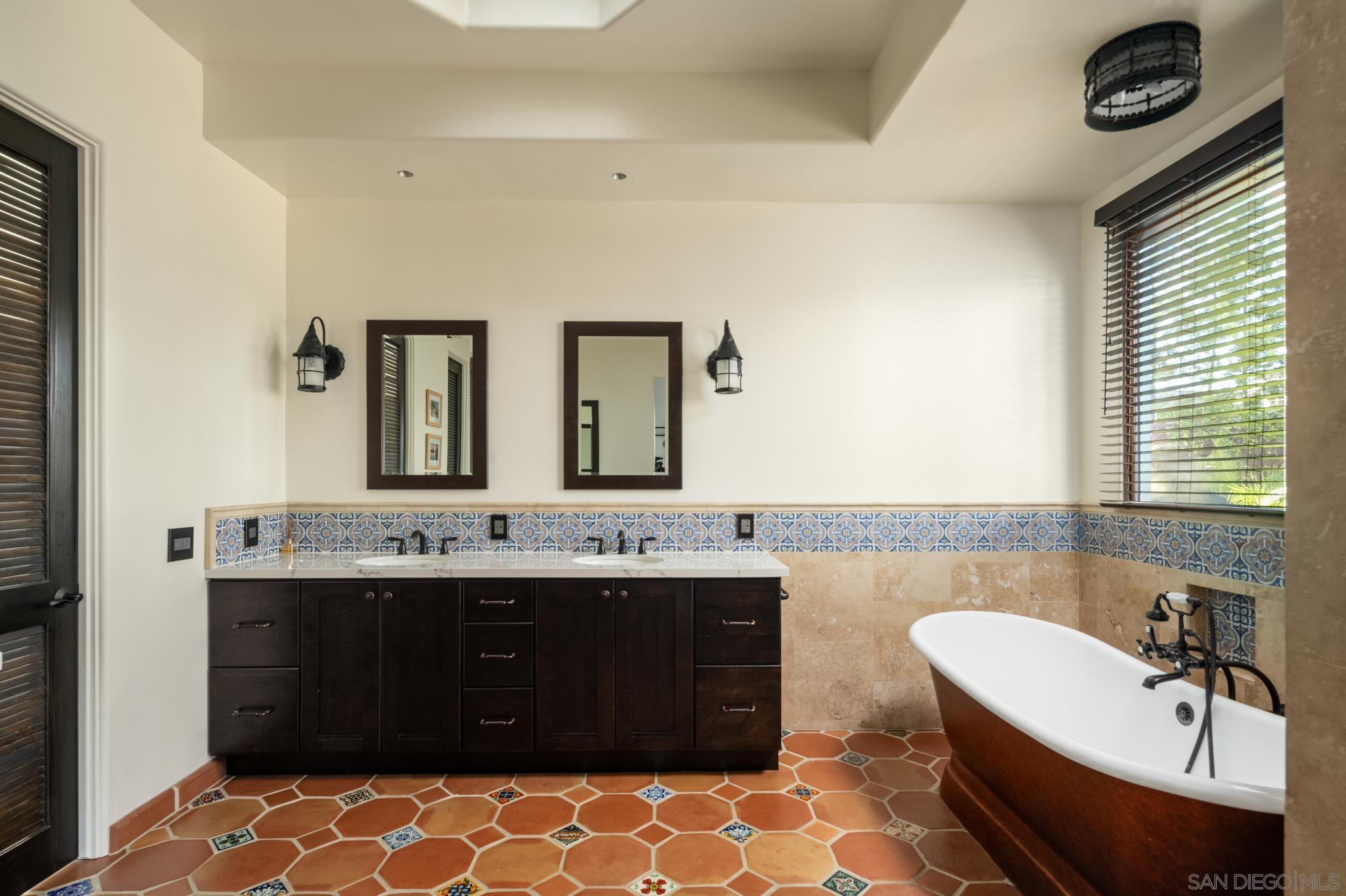 Detail Gallery Image 22 of 50 For 3028  Paseo Cielo, Rancho Santa Fe,  CA 92067 - 6 Beds | 5/1 Baths