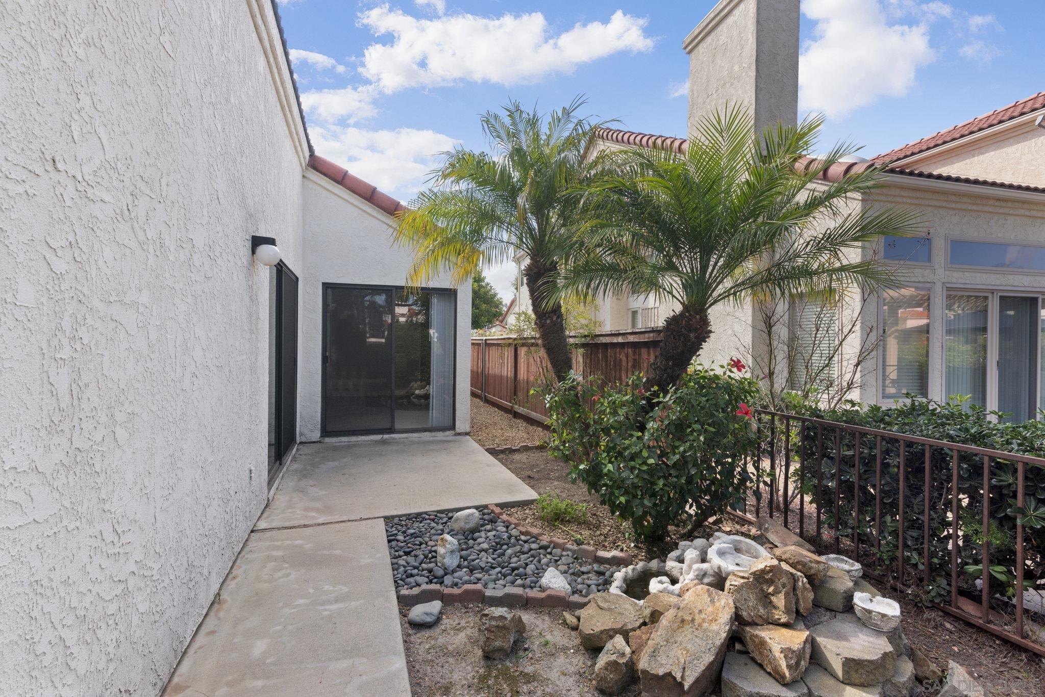 Detail Gallery Image 33 of 41 For 15174  Avenida Rorras, San Diego,  CA 92128 - 3 Beds | 2 Baths