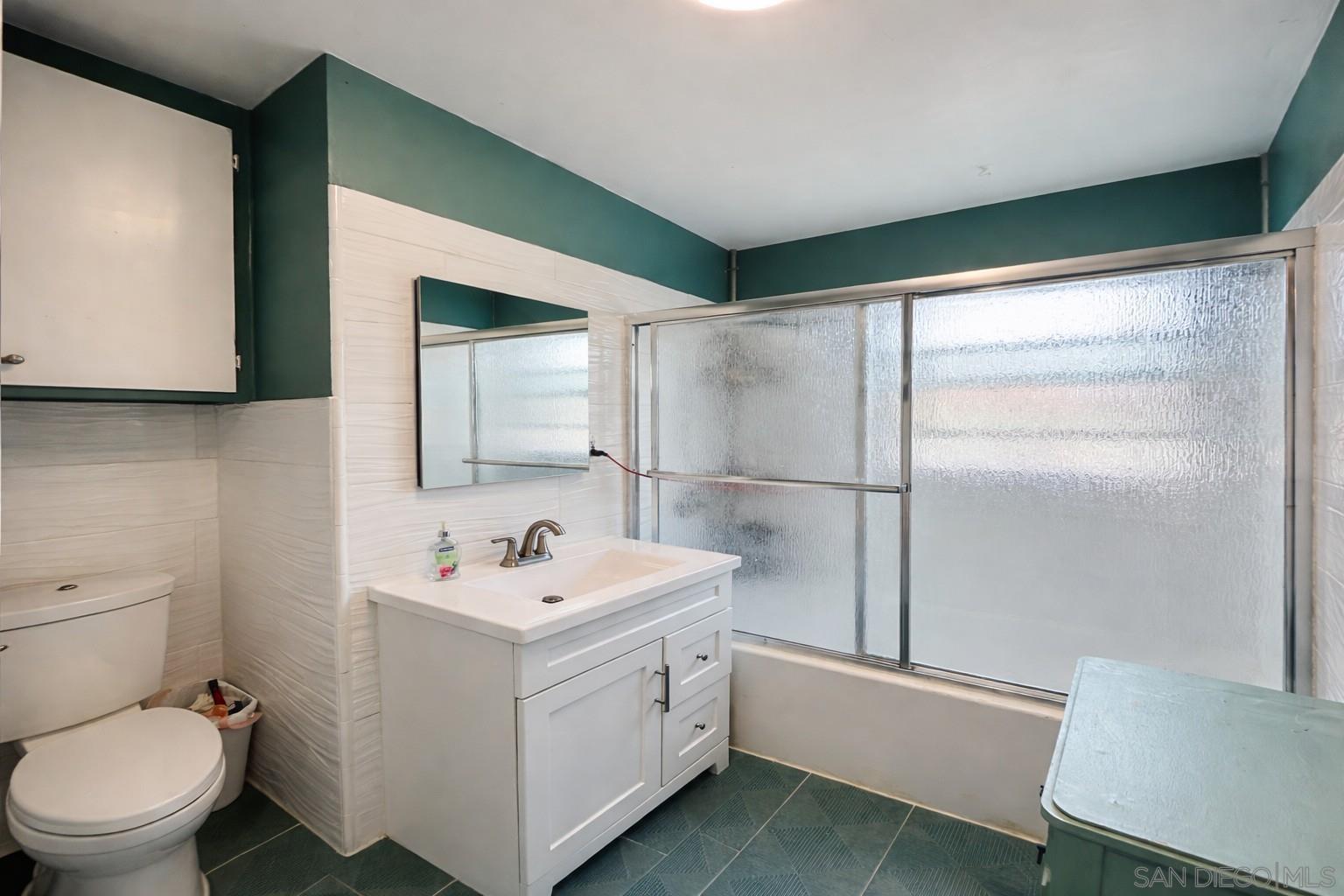 Detail Gallery Image 11 of 21 For 2905  Buena Vista Avenue, Lemon Grove,  CA 91945 - 3 Beds | 1 Baths