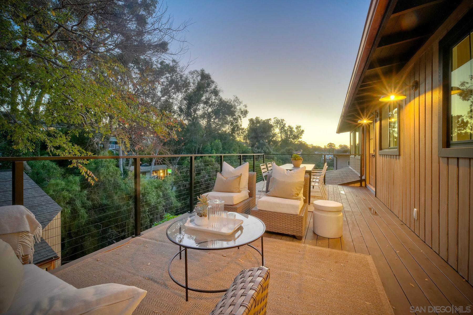 Detail Gallery Image 11 of 55 For 4316  Arcadia Dr, San Diego,  CA 92103 - 4 Beds | 3/1 Baths