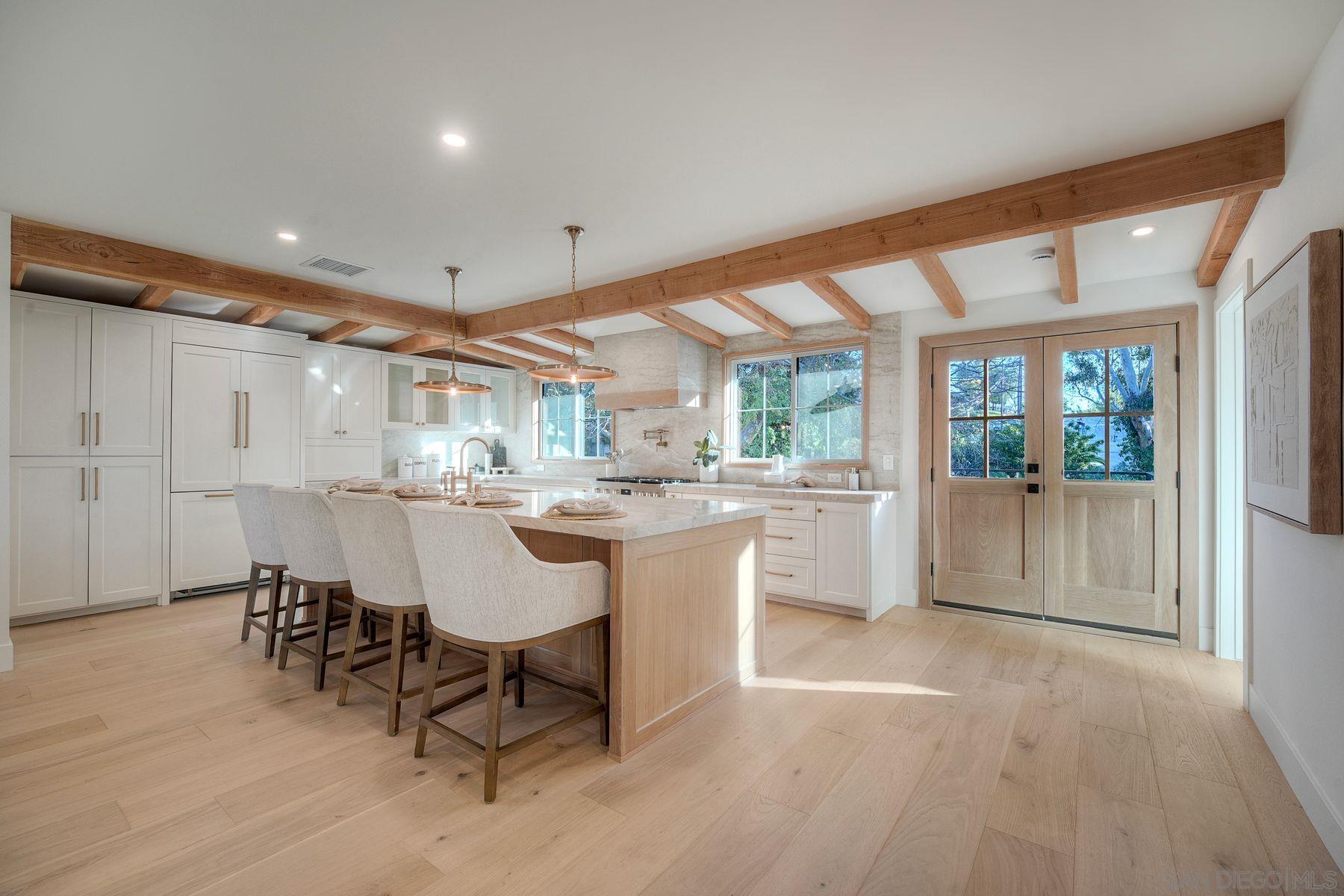 Detail Gallery Image 12 of 55 For 4316  Arcadia Dr, San Diego,  CA 92103 - 4 Beds | 3/1 Baths