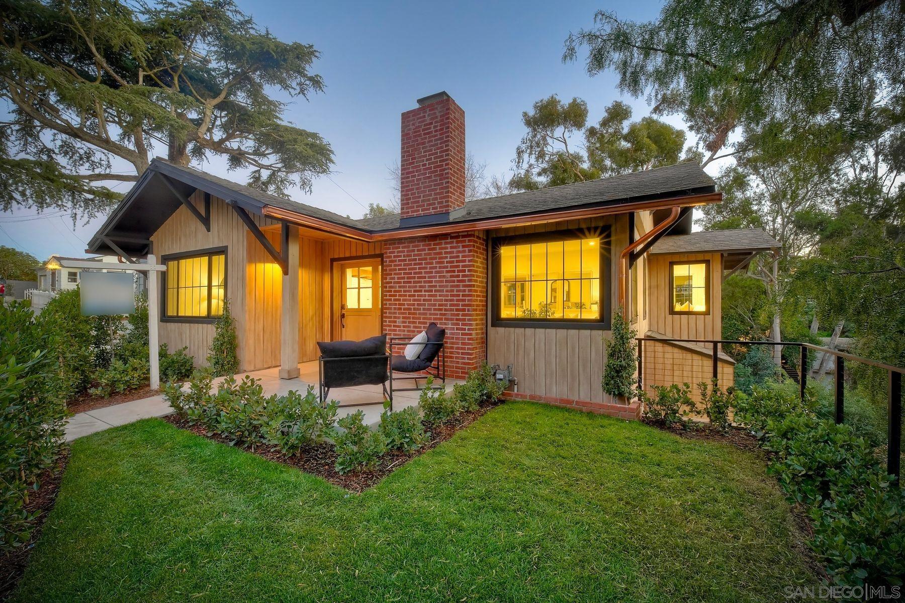 Detail Gallery Image 3 of 55 For 4316  Arcadia Dr, San Diego,  CA 92103 - 4 Beds | 3/1 Baths