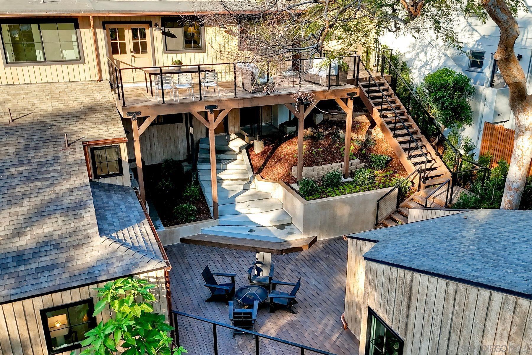 Detail Gallery Image 7 of 55 For 4316  Arcadia Dr, San Diego,  CA 92103 - 4 Beds | 3/1 Baths