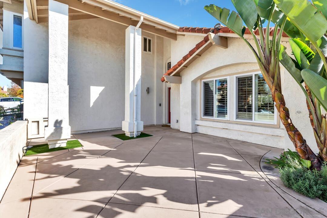 Detail Gallery Image 4 of 46 For 11655  Cebada Ct, San Diego,  CA 92124 - 4 Beds | 2/1 Baths