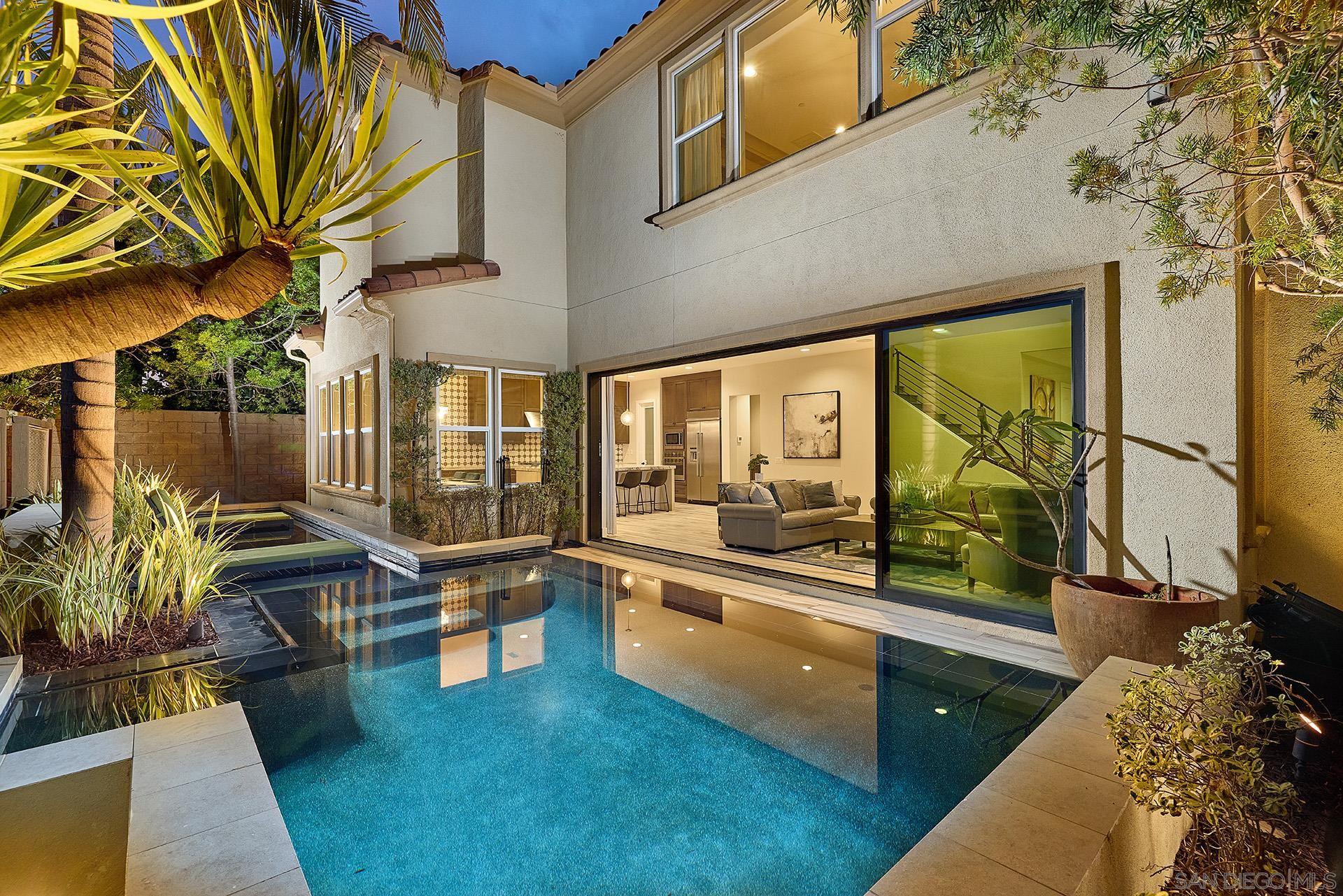 Detail Gallery Image 12 of 63 For 4843  Nelson Ct, Carlsbad,  CA 92010 - 4 Beds | 4/1 Baths