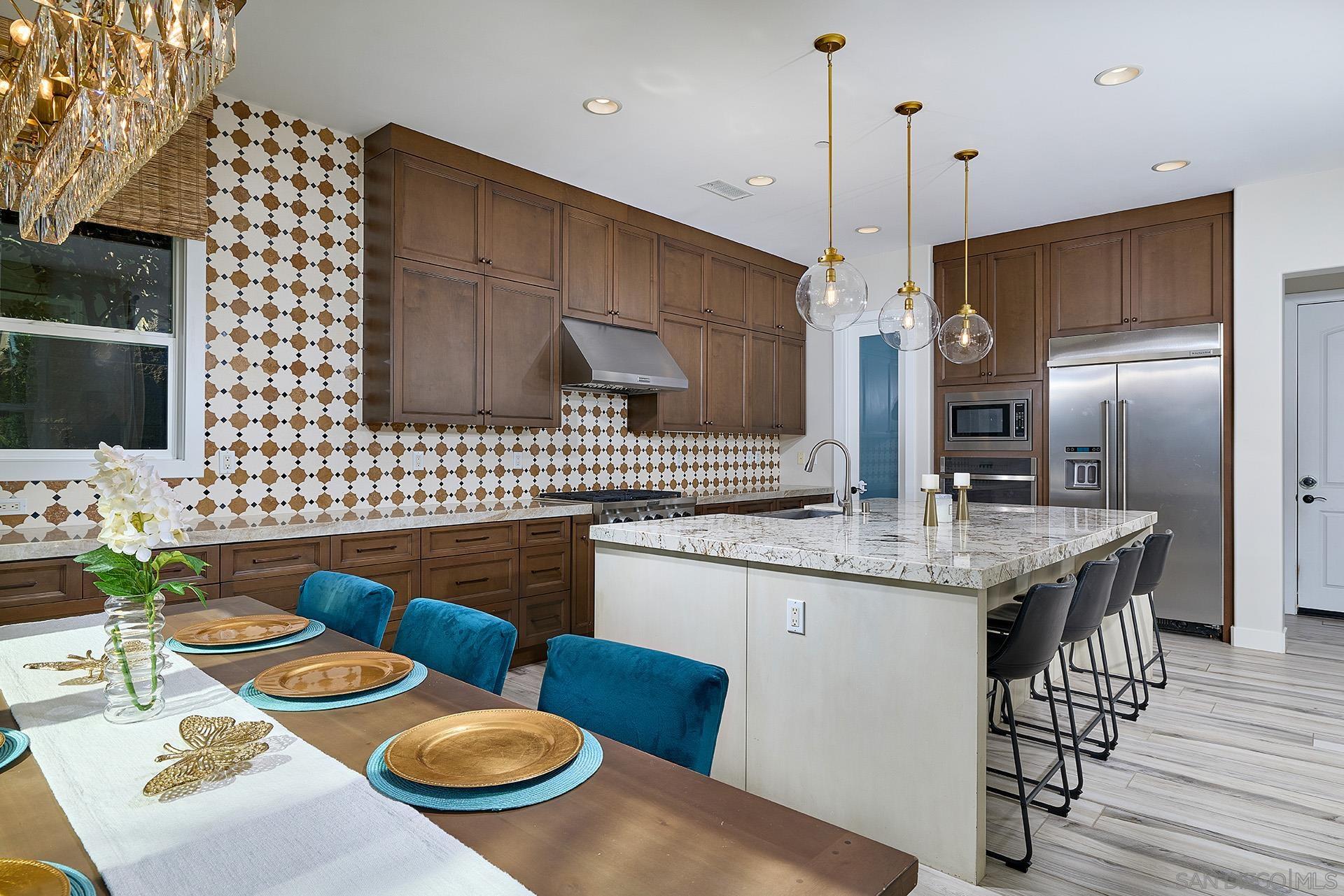 Detail Gallery Image 19 of 61 For 4843  Nelson Ct, Carlsbad,  CA 92010 - 4 Beds | 4/1 Baths