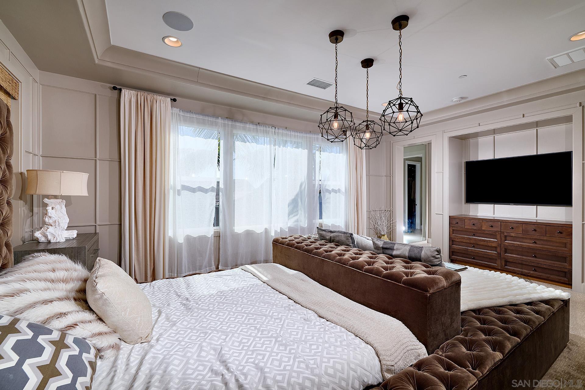 Detail Gallery Image 25 of 61 For 4843  Nelson Ct, Carlsbad,  CA 92010 - 4 Beds | 4/1 Baths