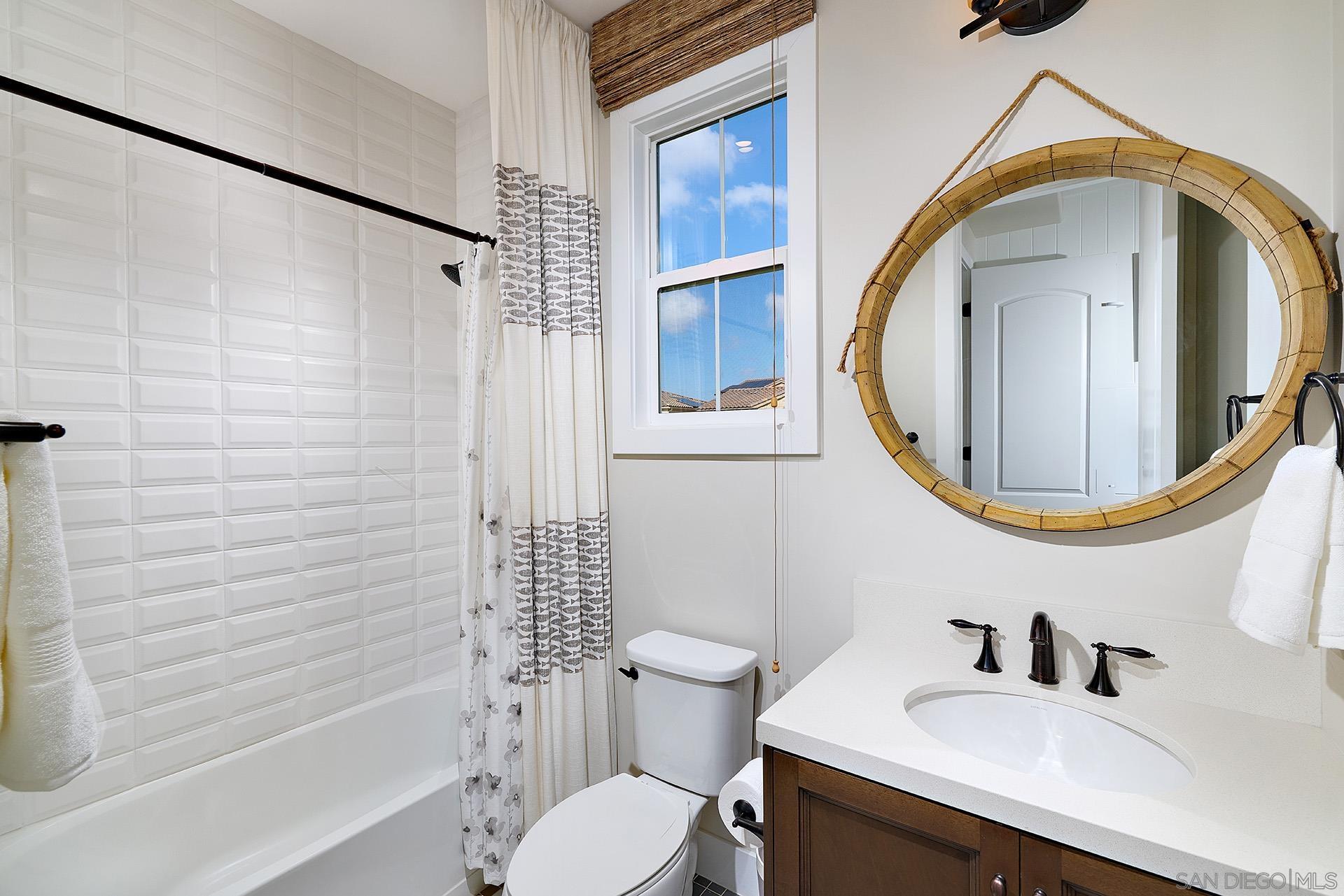 Detail Gallery Image 29 of 61 For 4843  Nelson Ct, Carlsbad,  CA 92010 - 4 Beds | 4/1 Baths