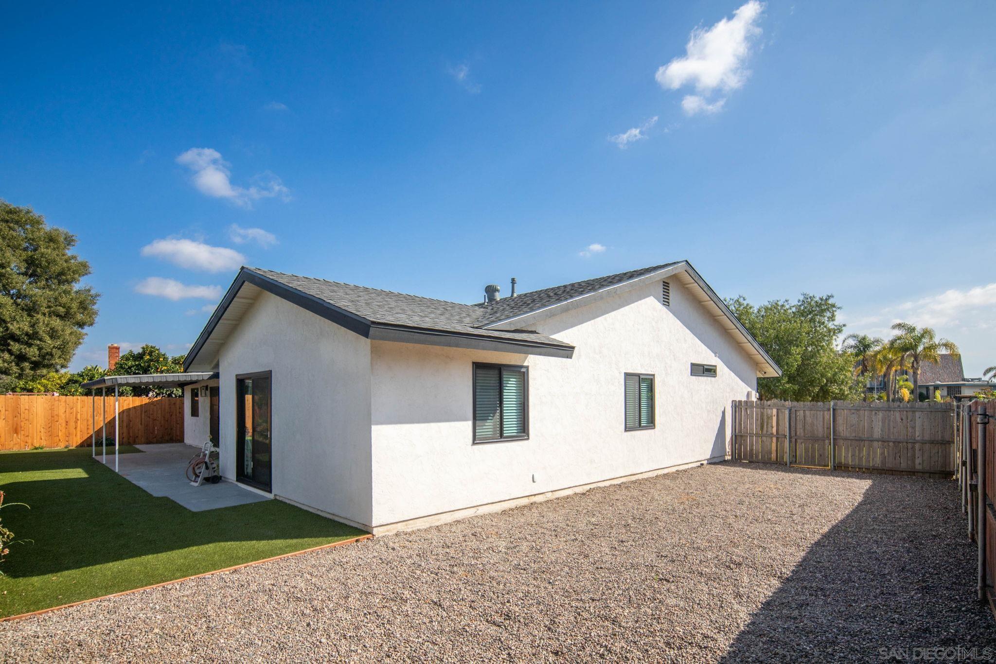 Detail Gallery Image 33 of 69 For 3128  Governor Drive, San Diego,  CA 92122 - 4 Beds | 2 Baths