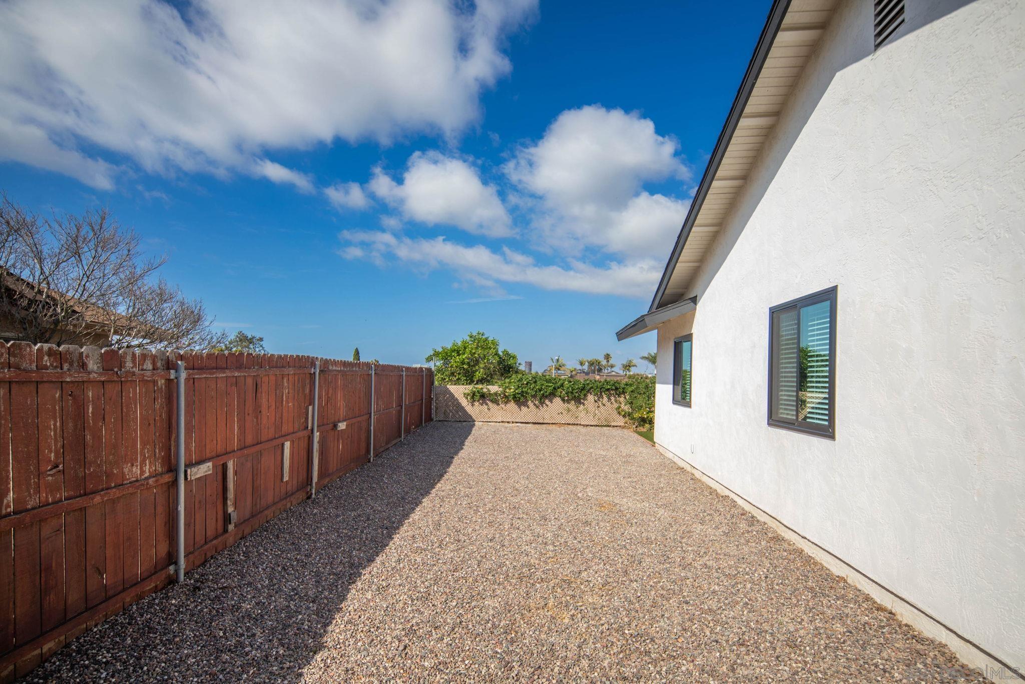 Detail Gallery Image 37 of 69 For 3128  Governor Drive, San Diego,  CA 92122 - 4 Beds | 2 Baths