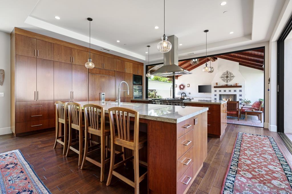 Detail Gallery Image 20 of 75 For Pine St, Coronado,  CA 92118 - 4 Beds | 3/1 Baths