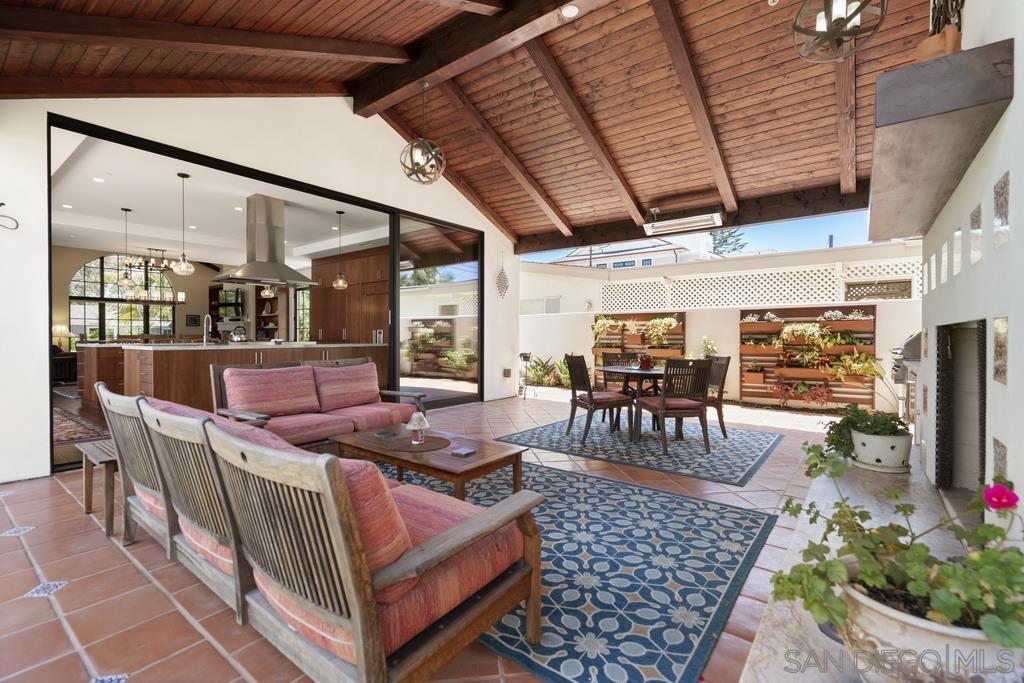 Detail Gallery Image 37 of 75 For Pine St, Coronado,  CA 92118 - 4 Beds | 3/1 Baths