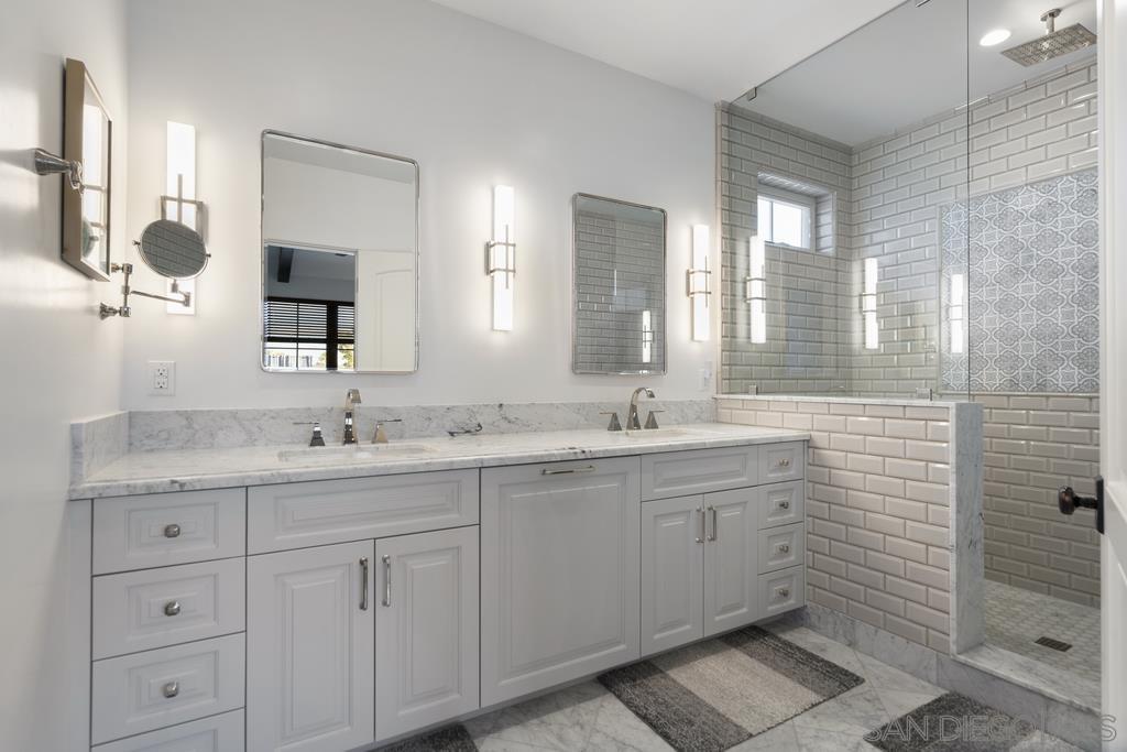 Detail Gallery Image 46 of 75 For Pine St, Coronado,  CA 92118 - 4 Beds | 3/1 Baths