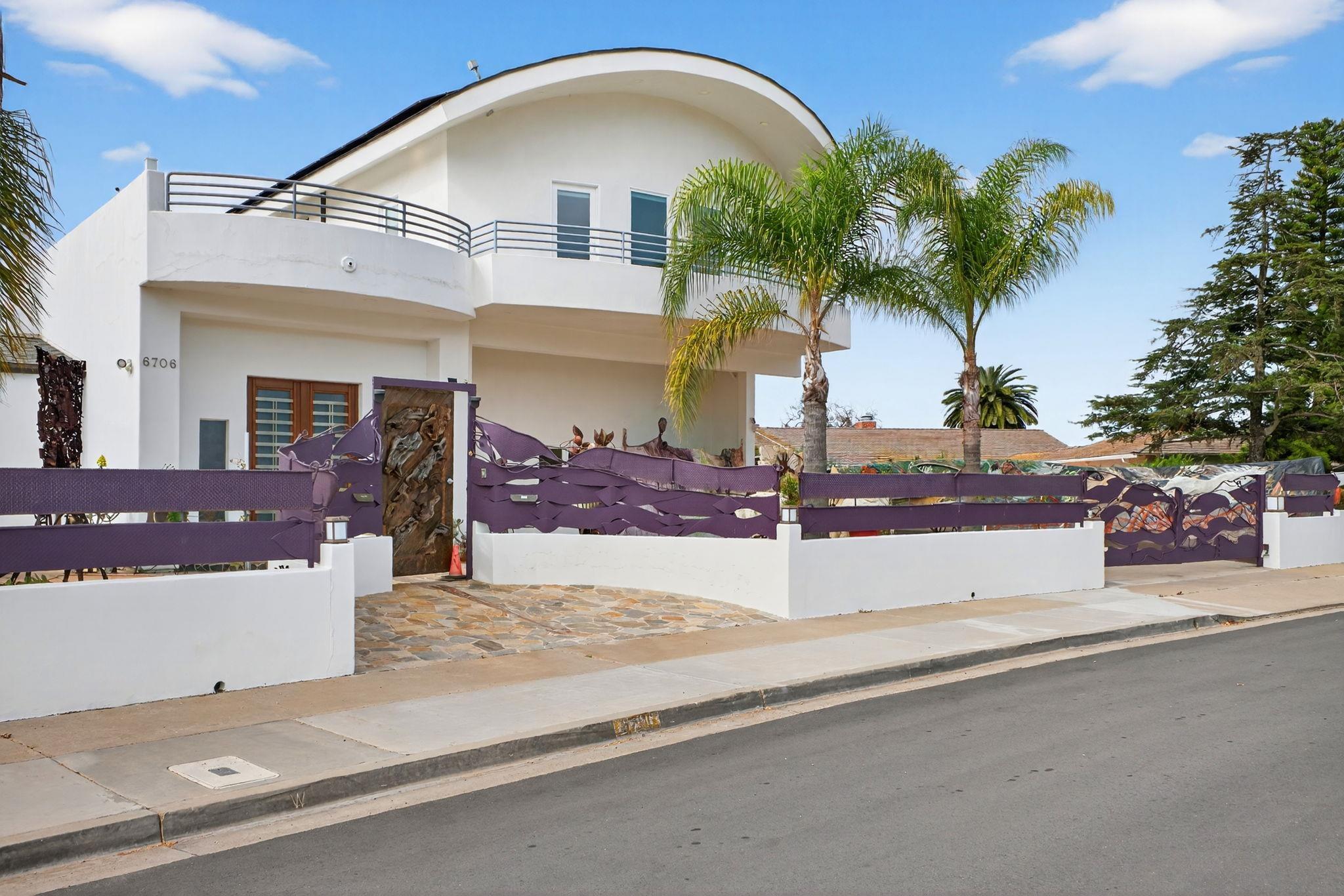 Front Image Thumbnail for SD260003173