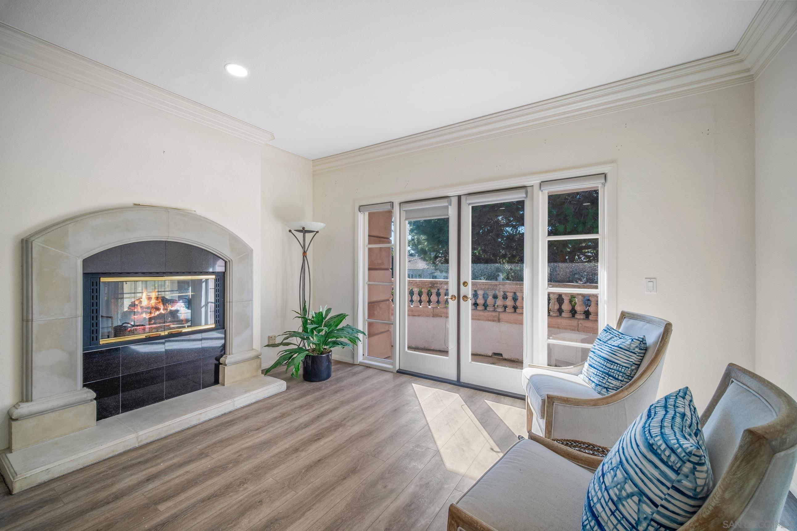 Detail Gallery Image 17 of 25 For 5380  Renaissance Ave, San Diego,  CA 92122 - 4 Beds | 3/1 Baths