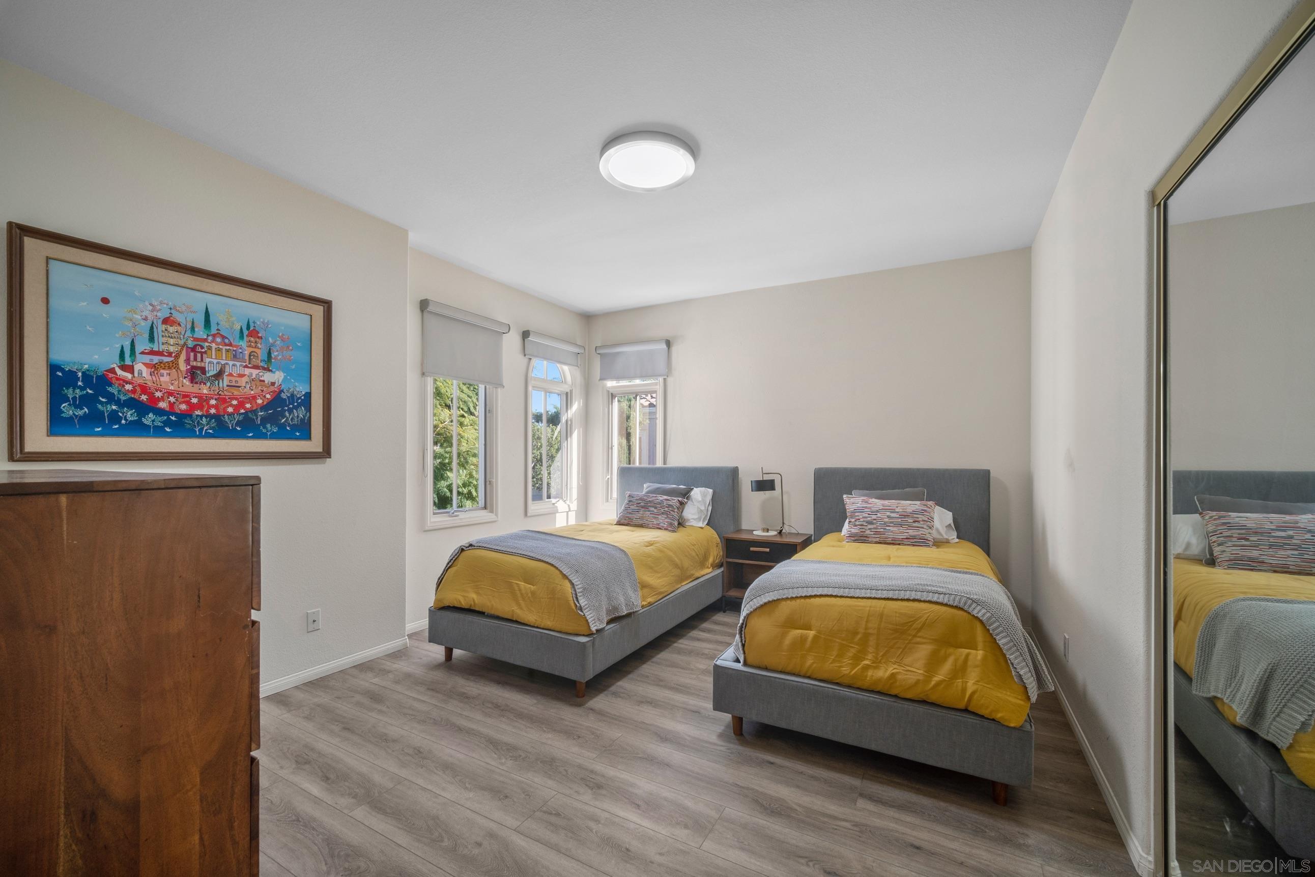 Detail Gallery Image 20 of 25 For 5380  Renaissance Ave, San Diego,  CA 92122 - 4 Beds | 3/1 Baths