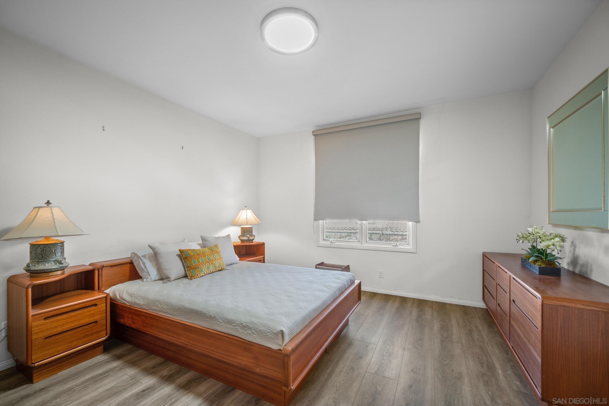 Detail Gallery Image 21 of 25 For 5380  Renaissance Ave, San Diego,  CA 92122 - 4 Beds | 3/1 Baths