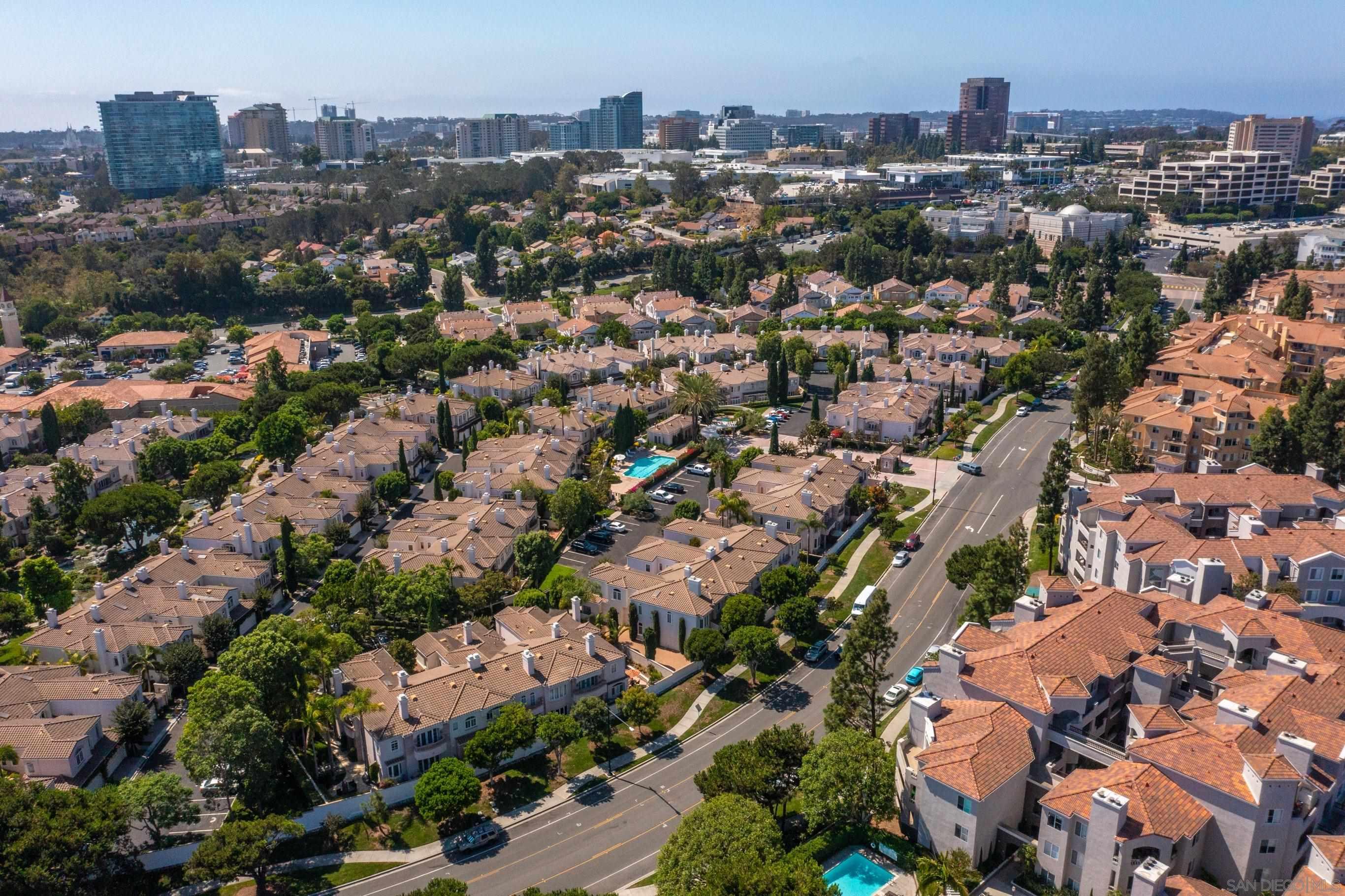 Detail Gallery Image 24 of 25 For 5380  Renaissance Ave, San Diego,  CA 92122 - 4 Beds | 3/1 Baths