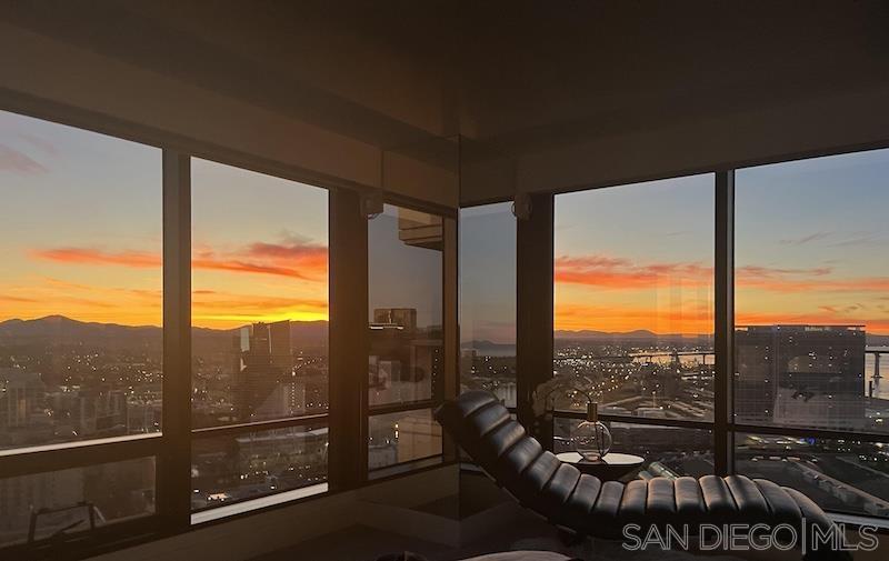 Detail Gallery Image 11 of 18 For 200  Harbor Dr.  3401, San Diego,  CA 92101 - 2 Beds | 2 Baths