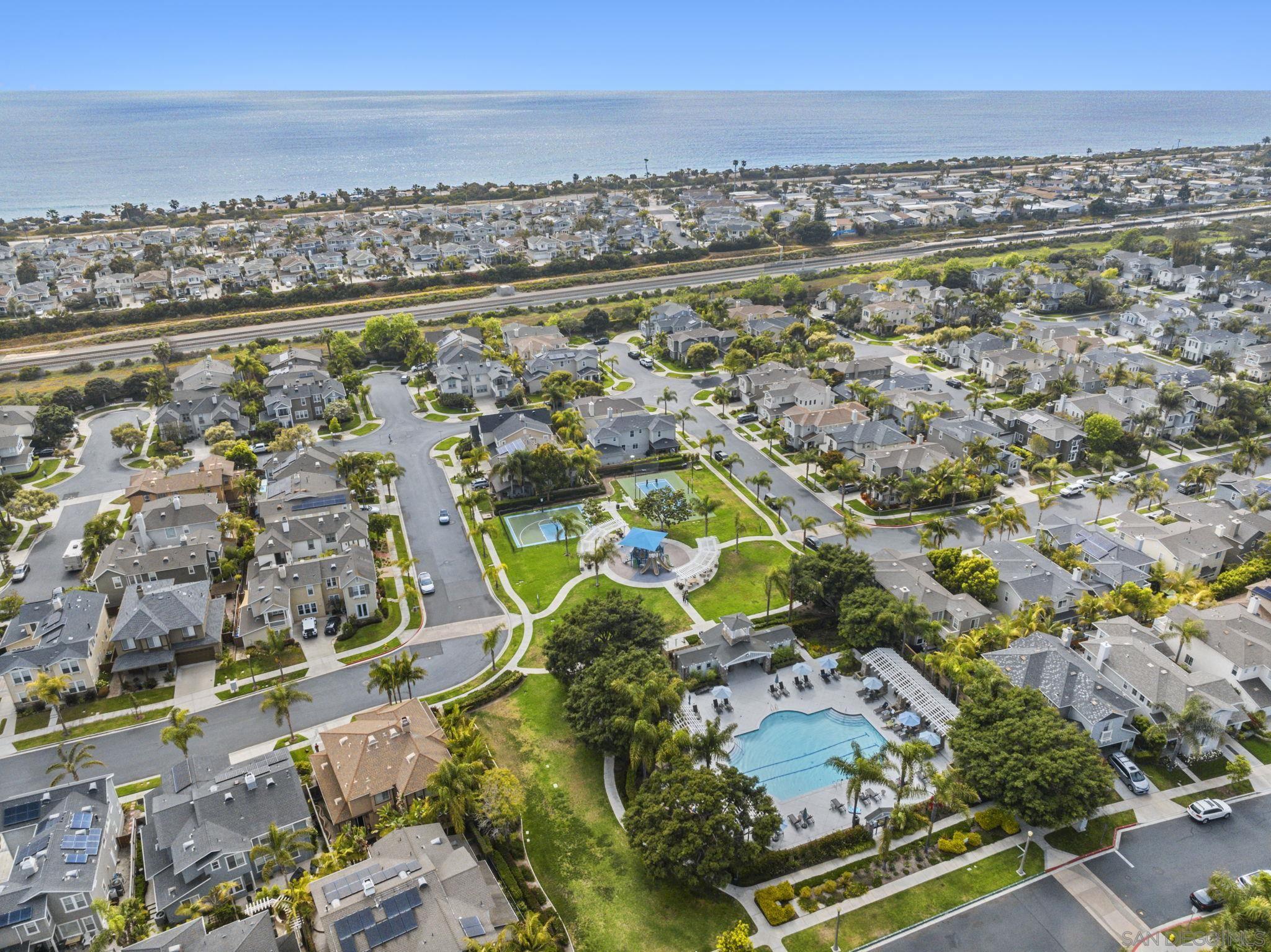 Detail Gallery Image 39 of 43 For 605  Seaward, Carlsbad,  CA 92011 - 4 Beds | 2/1 Baths