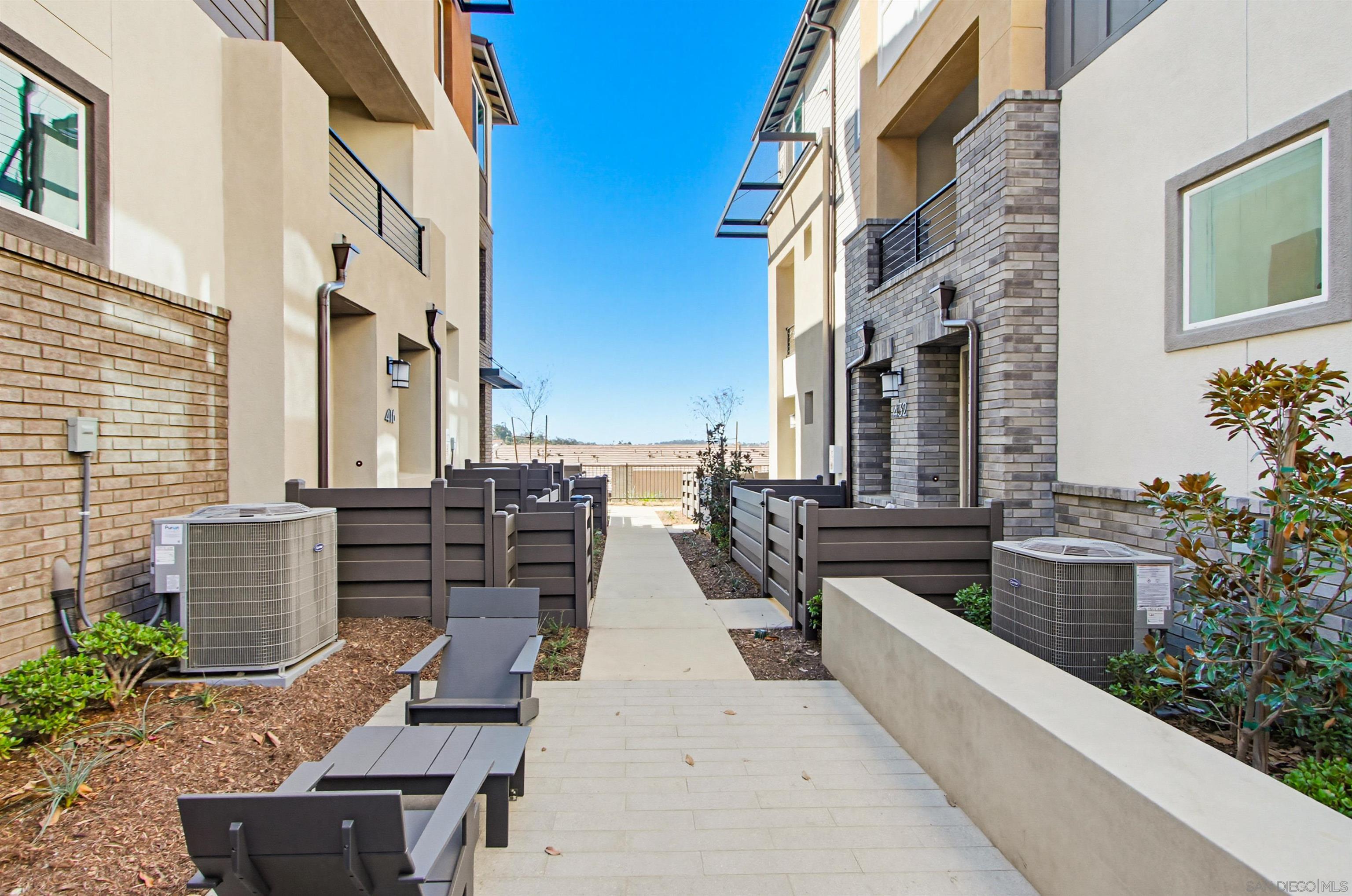 Detail Gallery Image 9 of 50 For 432  Caliper Way, San Marcos,  CA 92078 - 3 Beds | 2/1 Baths