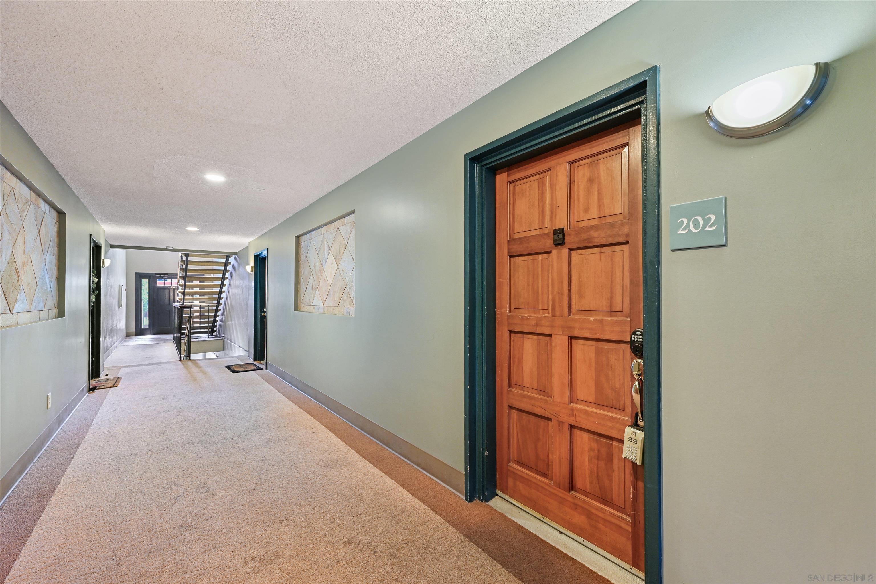 Detail Gallery Image 16 of 21 For 2330  Hosp Way  #202,  Carlsbad,  CA 92008 - 2 Beds | 1 Baths