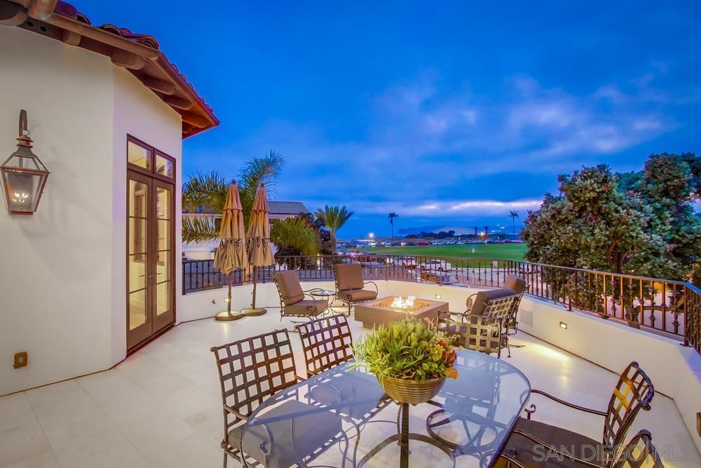 Detail Gallery Image 2 of 50 For 10  Ocean Court, Coronado,  CA 92118 - 6 Beds | 5/1 Baths