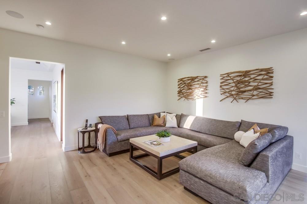 Detail Gallery Image 40 of 50 For 10  Ocean Court, Coronado,  CA 92118 - 6 Beds | 5/1 Baths