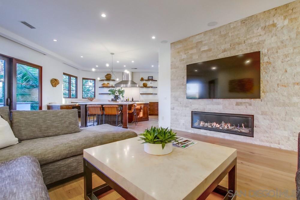 Detail Gallery Image 42 of 50 For 10  Ocean Court, Coronado,  CA 92118 - 6 Beds | 5/1 Baths