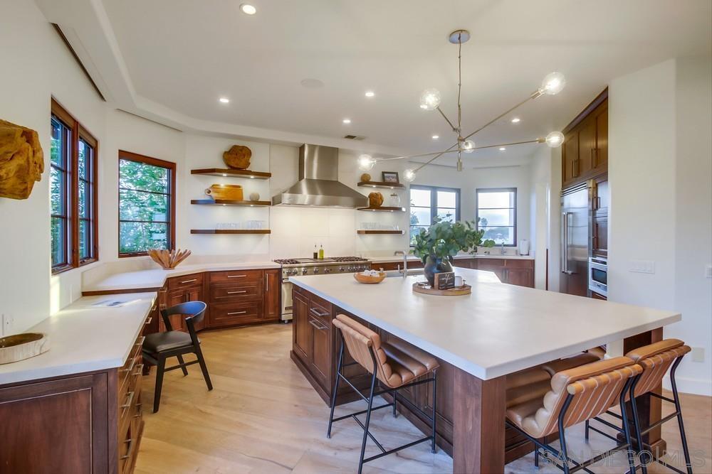 Detail Gallery Image 44 of 50 For 10  Ocean Court, Coronado,  CA 92118 - 6 Beds | 5/1 Baths