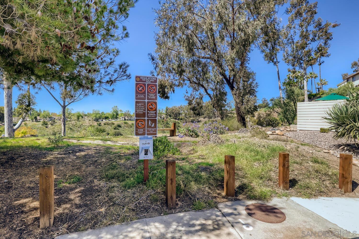 Detail Gallery Image 28 of 31 For 10808  Valiente Court, San Diego,  CA 92124 - 5 Beds | 3 Baths