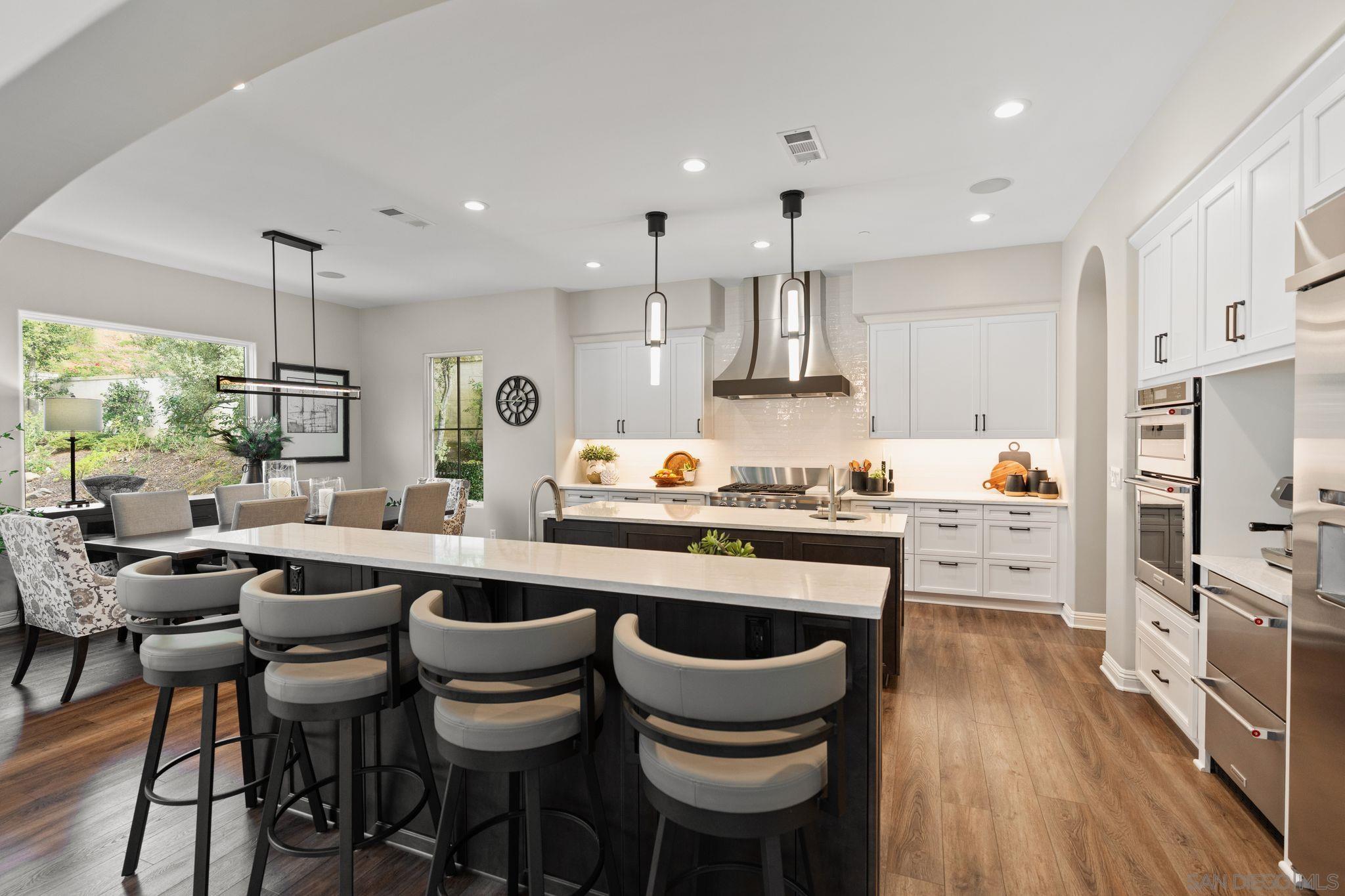 Detail Gallery Image 5 of 18 For 17051  San Antonio Rose Ct, San Diego,  CA 92127 - 4 Beds | 4/1 Baths