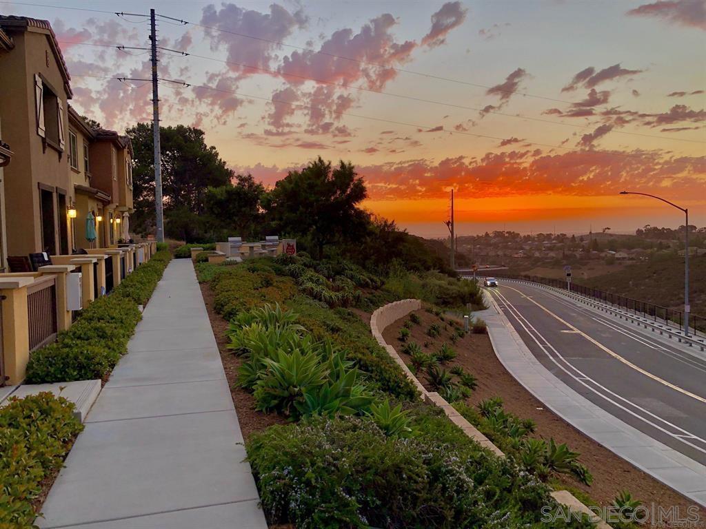 Detail Gallery Image 2 of 13 For Saltaire Pl, San Diego,  CA 92154 - 3 Beds | 2/1 Baths