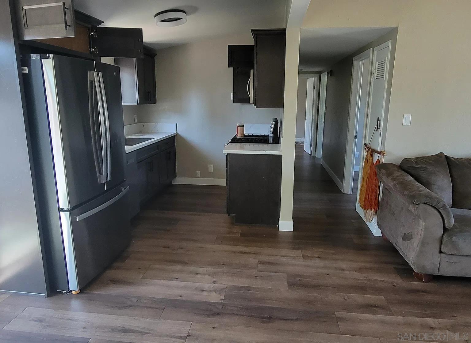 Detail Gallery Image 5 of 8 For 1383-87  Oakdale Avenue, El Cajon,  CA 92021 - – Beds | – Baths