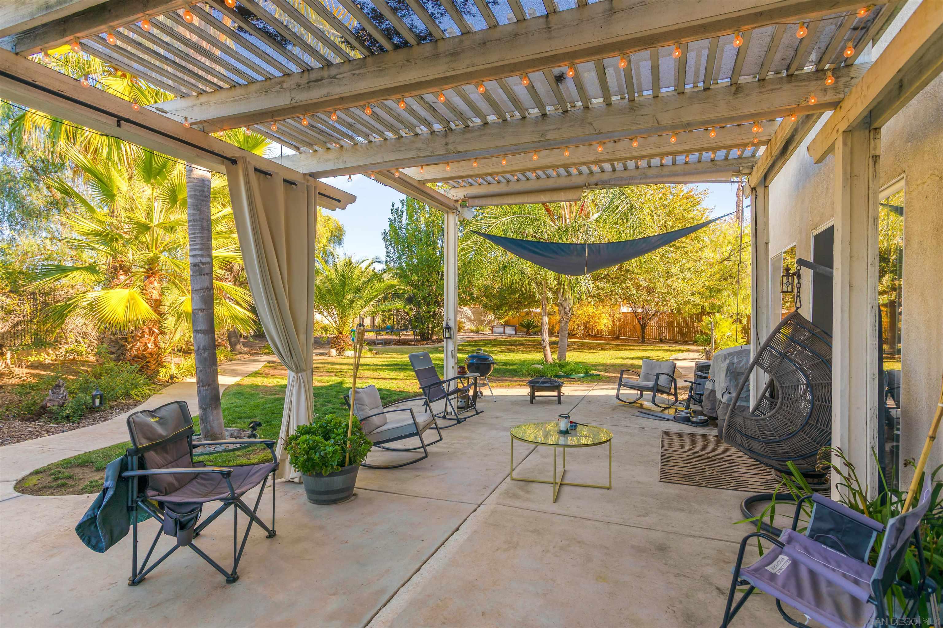 Detail Gallery Image 13 of 64 For 32724  Salvia Cir, Winchester,  CA 92596 - 5 Beds | 4/1 Baths