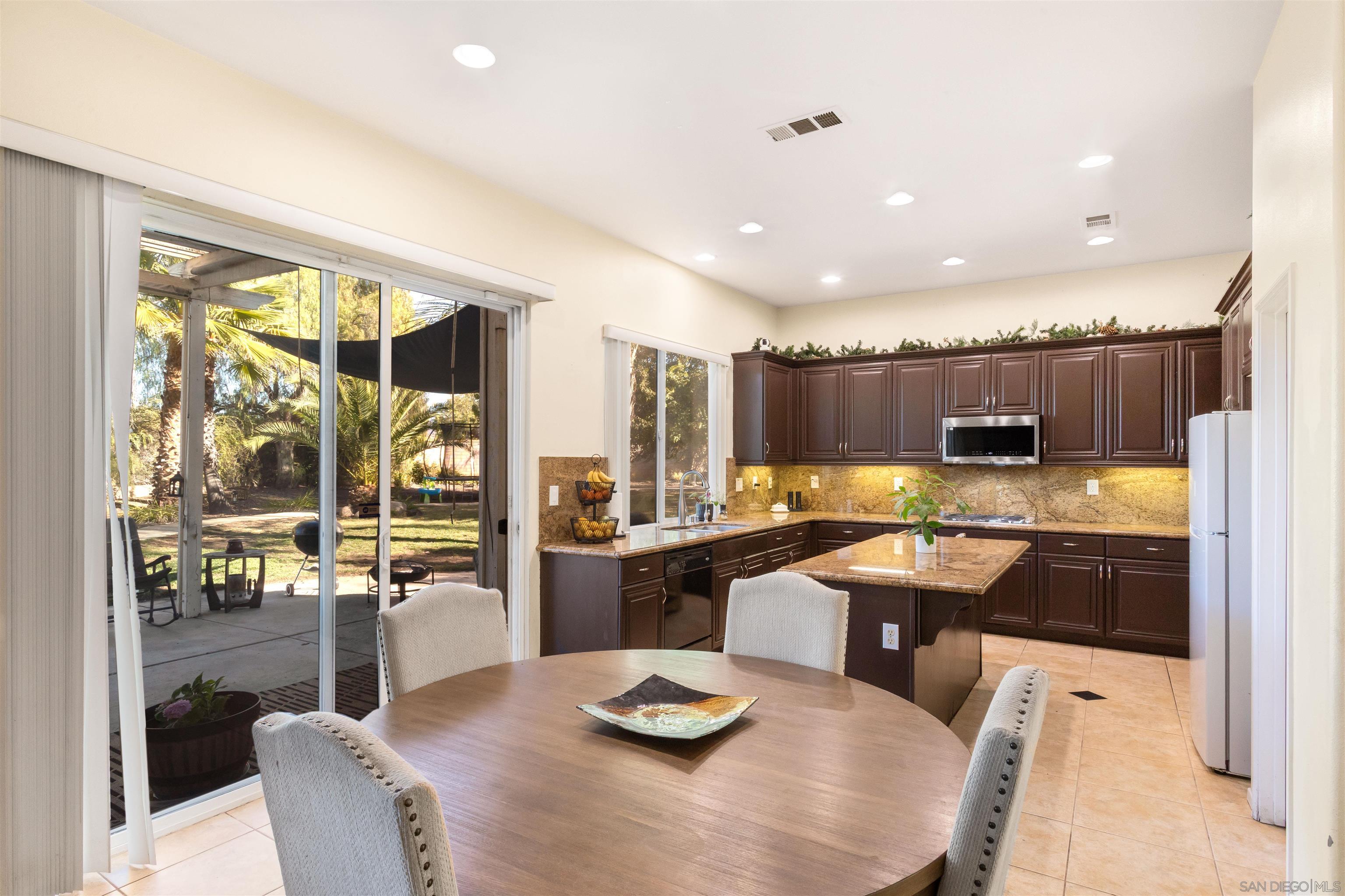 Detail Gallery Image 28 of 64 For 32724  Salvia Cir, Winchester,  CA 92596 - 5 Beds | 4/1 Baths